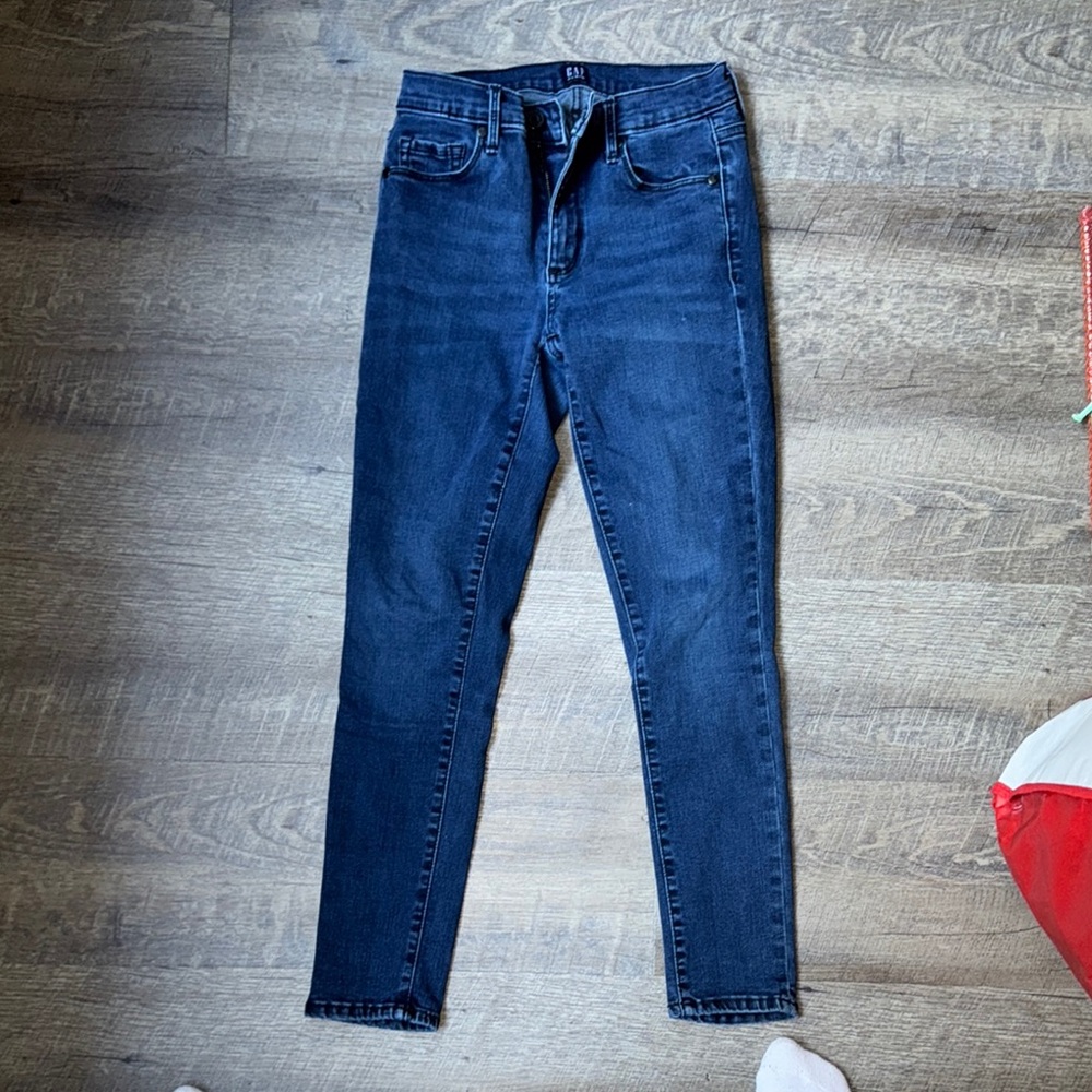 Gap 26 Petite True Skinny Jeans